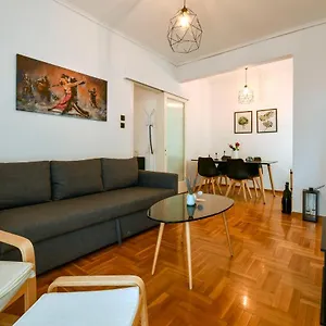 https://thessaloniki-city-center.hotels-of-thessaloniki.com